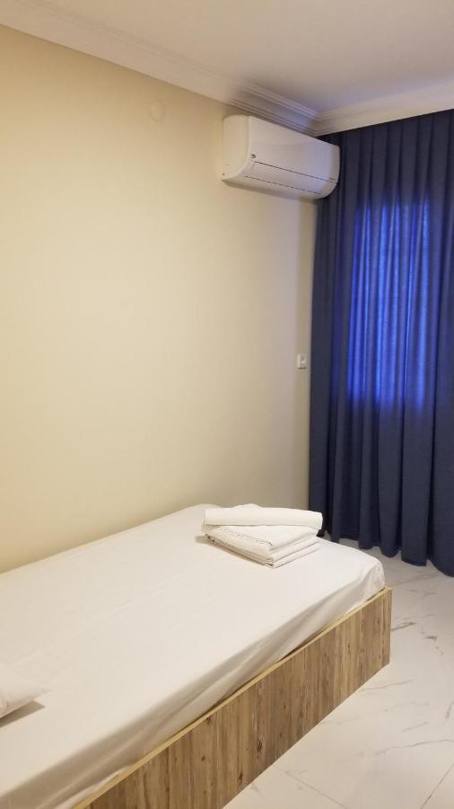 Huge Evleri 1 Appartement *